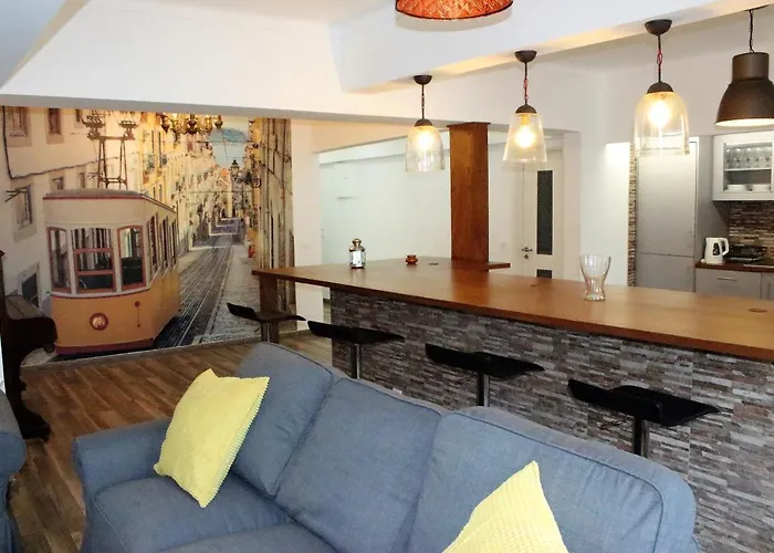 Апартаменты Santos Deluxe Лиссабон